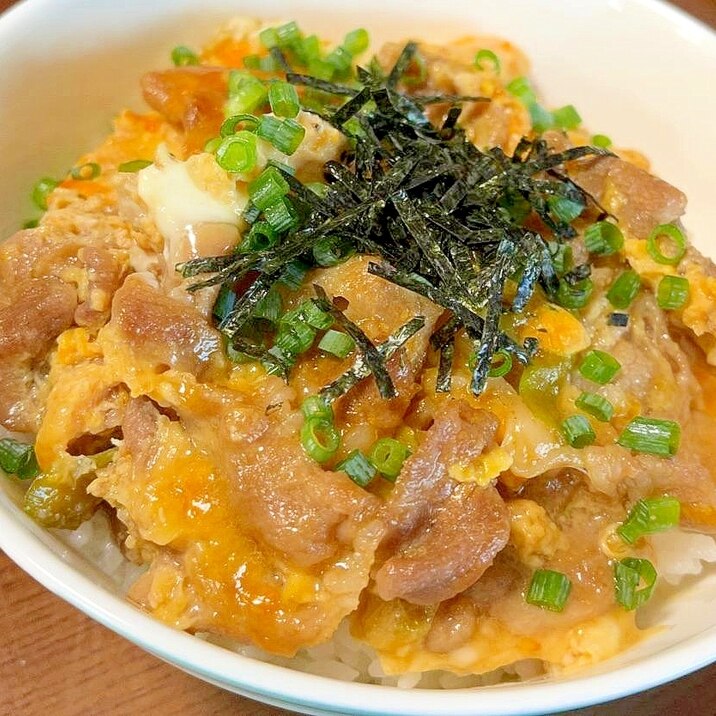 豚肉とねぎの卵とじ丼